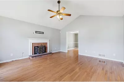 2114 Glenellen Drive NW, Kennesaw, GA 30152 - Photo 7