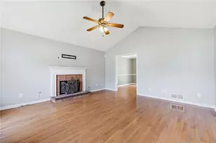 2114 Glenellen Dr NW, Kennesaw, GA 30152 - Photo 7