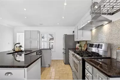 1388 Amanda Circle, Decatur, GA 30033 - Photo 13