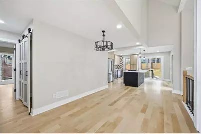 3213 Cedar Bluff Drive NE, Marietta, GA 30062 - Photo 13