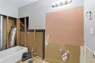 3292 Mixon Way, Stone Mountain, GA 30087 - Photo 21