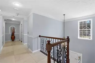 780 Walnut Creek Dr NW, Lilburn, GA 30047 - Photo 23