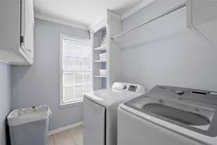 780 Walnut Creek Dr NW, Lilburn, GA 30047 - Photo 29