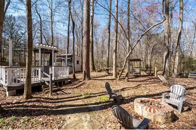 780 Walnut Creek Drive NW, Lilburn, GA 30047 - Photo 47