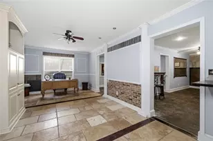 780 Walnut Creek Dr NW, Lilburn, GA 30047 - Photo 35