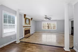 780 Walnut Creek Dr NW, Lilburn, GA 30047 - Photo 9