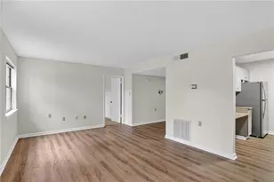 475 Mount Vernon Hwy NE, Sandy Springs, GA 30328 - Photo 5