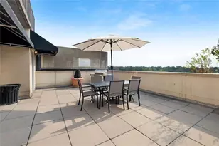 2277 NE Peachtree Road NE, Atlanta, GA 30309 - Photo 65