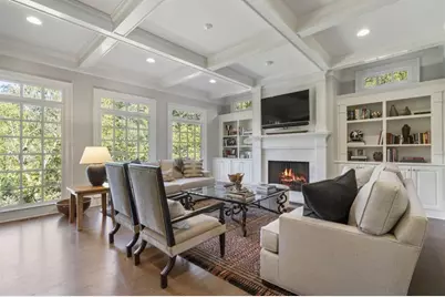 390 Ivy Knoll NE, Atlanta, GA 30342 - Photo 11