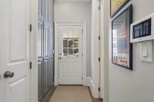 390 Ivy Knoll NE, Atlanta, GA 30342 - Photo 31