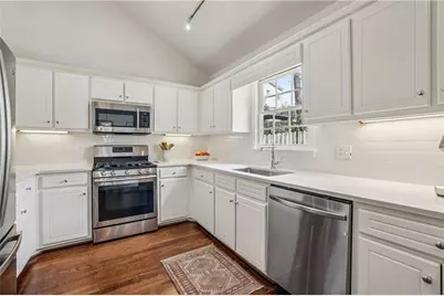 2387 Virginia Place NE, Atlanta, GA 30305 - Photo 11