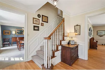 8900 Glen Ferry Drive, Johns Creek, GA 30022 - Photo 7