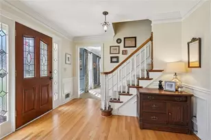 8900 Glen Ferry Dr, Johns Creek, GA 30022 - Photo 5