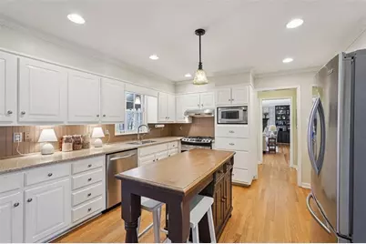 8900 Glen Ferry Drive, Johns Creek, GA 30022 - Photo 25