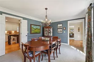 8900 Glen Ferry Dr, Johns Creek, GA 30022 - Photo 17