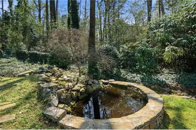 205 Berwick Drive NE, Atlanta, GA 30328 - Photo 23