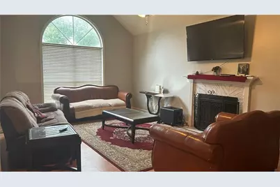 585 Station View Run, Lawrenceville, GA 30043 - Photo 5