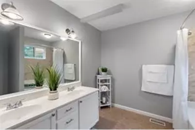 585 Station View Run, Lawrenceville, GA 30043 - Photo 11