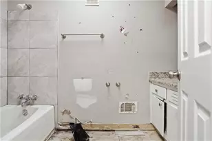 5455 St Lo Ln, Atlanta, GA 30349 - Photo 11