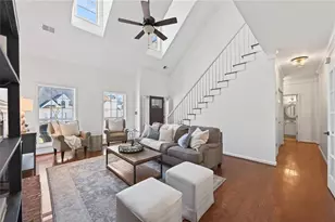 2700 Laurelwood Ln, Alpharetta, GA 30009 - Photo 3