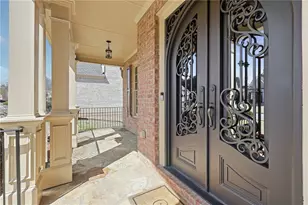 5742 Ashleigh Walk Dr, Suwanee, GA 30024 - Photo 3