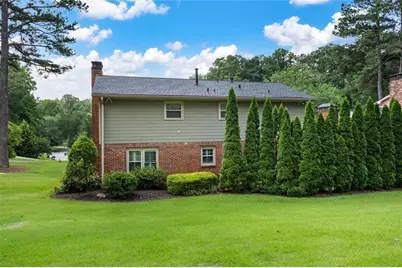 647 Shannon Green Circle SW, Mableton, GA 30126 - Photo 33