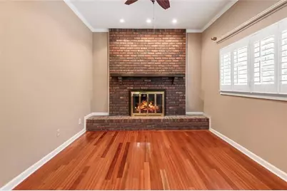 647 Shannon Green Circle SW, Mableton, GA 30126 - Photo 9