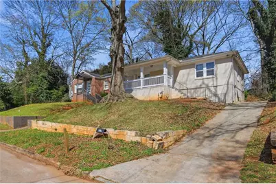 817 Beechwood Avenue SW, Atlanta, GA 30310 - Photo 3