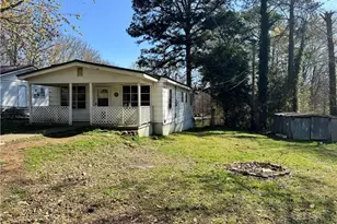 1051 Cavender Rd SE, Dalton, GA 30721 - Photo 1