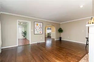 683 Collier Rd NW, Atlanta, GA 30318 - Photo 5