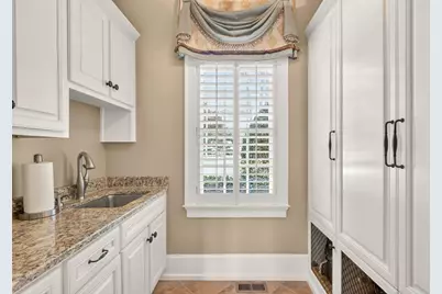 2954 Ridgewood Road NW, Atlanta, GA 30327 - Photo 31