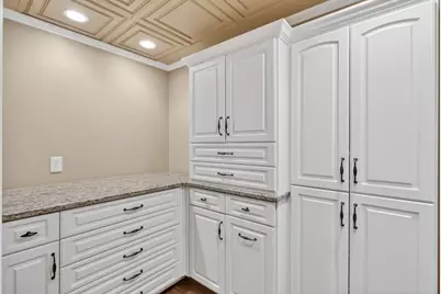 2954 Ridgewood Road NW, Atlanta, GA 30327 - Photo 67