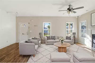 304 Henry Aaron Avenue SW, Atlanta, GA 30310 - Photo 5