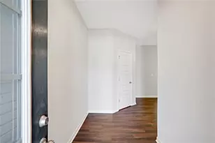 3914 Prospect Point Dr, Oakwood, GA 30566 - Photo 3