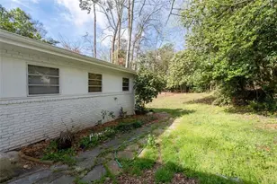 3906 Land O Lakes Dr NE, Atlanta, GA 30342 - Photo 41