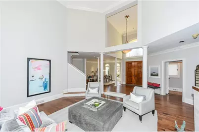 860 Carlton Ridge NE, Atlanta, GA 30342 - Photo 9