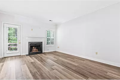 1160 Windsor Parkway #8, Atlanta, GA 30319 - Photo 5