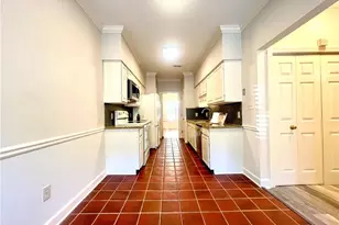 1160 Windsor Pkwy, Atlanta, GA 30319 - Photo 9