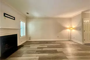 1160 Windsor Pkwy, Atlanta, GA 30319 - Photo 7