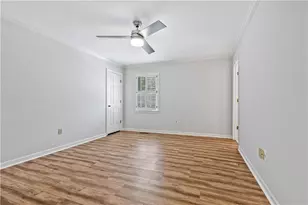 1160 Windsor Pkwy, Atlanta, GA 30319 - Photo 13