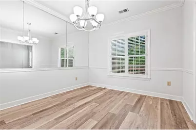 1160 Windsor Parkway #8, Atlanta, GA 30319 - Photo 7