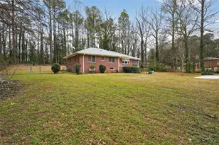 1790 McLain Ln, Decatur, GA 30035 - Photo 3