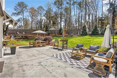 5484 Woodberry Circle, Marietta, GA 30068 - Photo 3