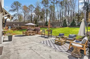 5484 Woodberry Cir, Marietta, GA 30068 - Photo 3