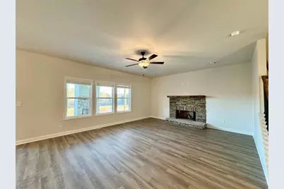 6454 Plantation Station Drive, Lula, GA 30554 - Photo 3