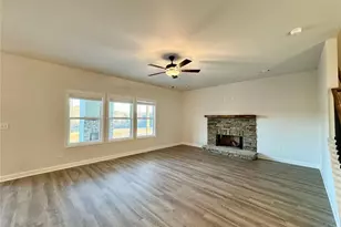 6454 Plantation Station Dr, Lula, GA 30554 - Photo 3