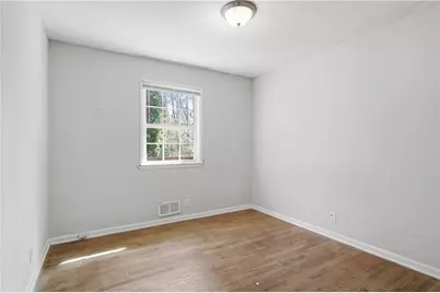 595 Sheppard Road, Stone Mountain, GA 30083 - Photo 7