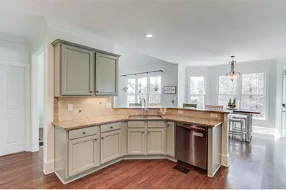 1005 Silver Thorne Drive, Loganville, GA 30052 - Photo 19