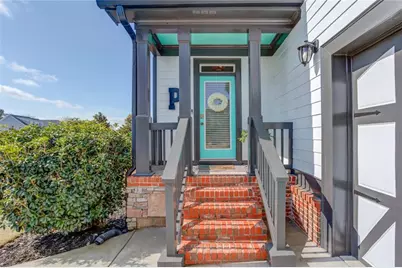 1005 Silver Thorne Drive, Loganville, GA 30052 - Photo 5