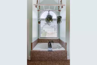 1005 Silver Thorne Drive, Loganville, GA 30052 - Photo 31